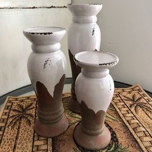 Ceramic decorations